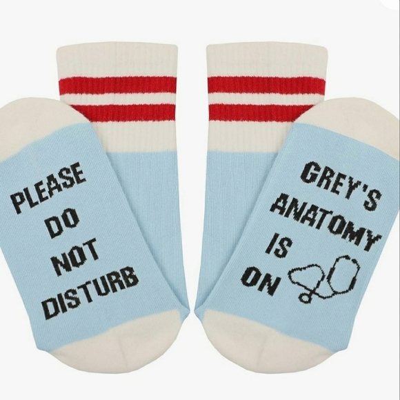 Please Do Not Disturb Grey's Anatomy is On Crew Socks Blue w/Red & White Stripes - Picture 1 of 6